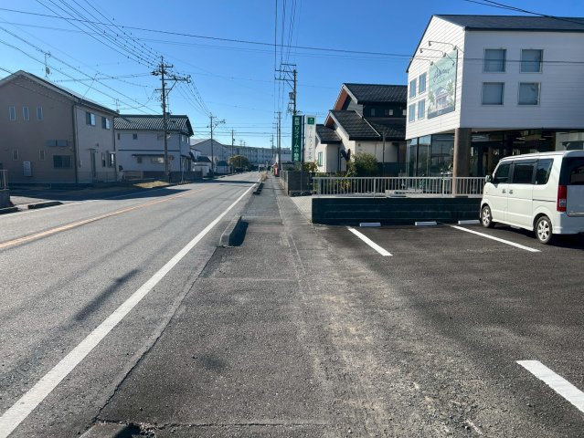 売事務所の外観