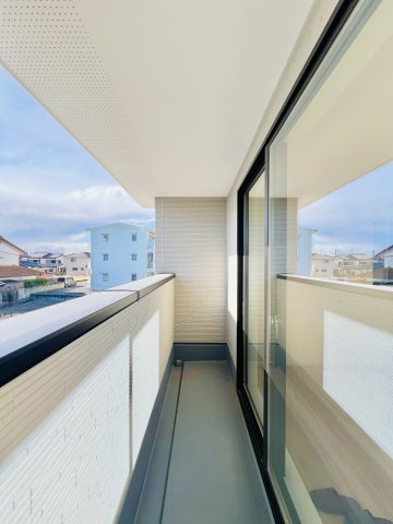 前橋市前箱田町のバルコニー|日当たりも良好なバルコニー♪