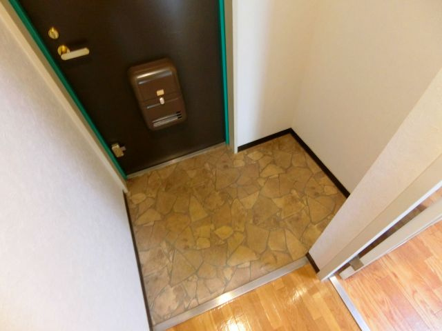 ステーションＫ２の玄関