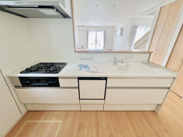 太田市東別所町のキッチン|ご家族との会話も弾む、対面キッチン♪