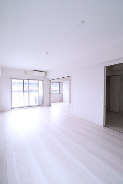 WE大濠公園の居間・リビング