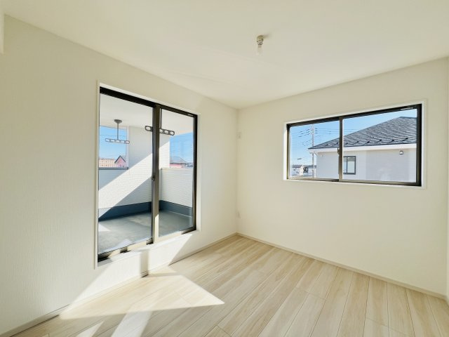 渋川市八木原の洋室|お子様の一人部屋デビューにも最適♪