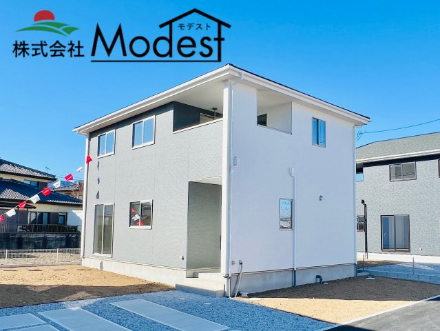 渋川市八木原の外観|年中無休で平日の仕事終わり夜２０時まで受付可能です。
事前のご予約がオススメです。お気軽にお問い合わせください。