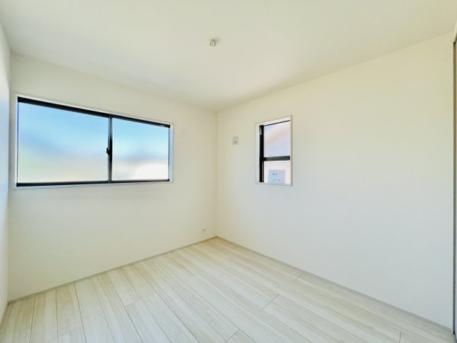 高崎石原町の洋室|ナチュラルな雰囲気の洋室◎