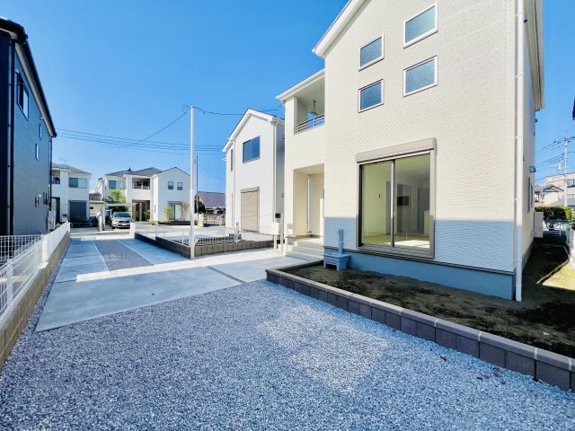 高崎石原町の前面道路含む現地写真|閑静な住宅地◎