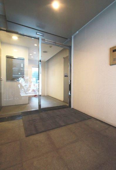 レジディア後楽園のエントランス|レジディア後楽園