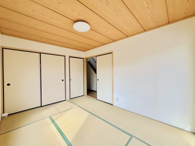 伊勢崎市富塚町の和室|玄関入ってすぐの和室は、来客時にも重宝します◎