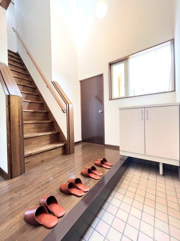 佐波郡玉村町大字五料の玄関|シューズボックス付きの広い玄関◎
