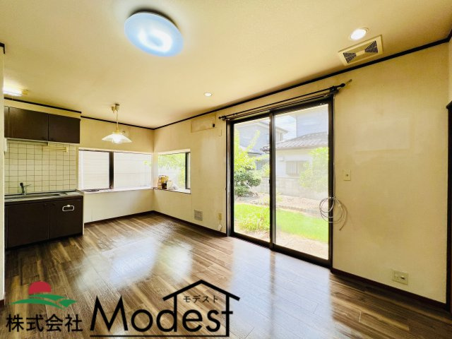 佐波郡玉村町福島の居間・リビング|日当たりも良好のLDK♪