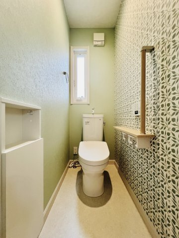前橋市三俣町2丁目のトイレ|シンプルなトイレは1.2階に◎