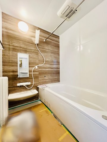 前橋市下小出町の浴室|のびのびとご入浴いただけるバスルームです。お子さまとのご入浴もゆったりおくつろぎいただけます♪