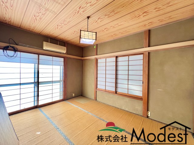 前橋市六供町三丁目の居間・リビング|南向きで日照良好◎