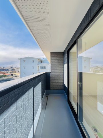 前橋市前箱田町のバルコニー|日当たりも良好なバルコニー♪