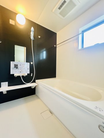 前橋市大利根町の前面道路含む現地写真|駐車スペース2台以上可◎