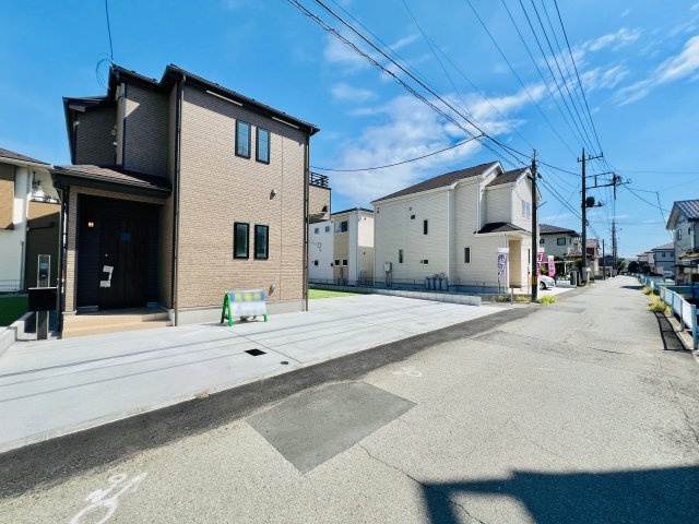 前橋市天川大島町の前面道路含む現地写真|車の通りも少なく駐車も楽々♪