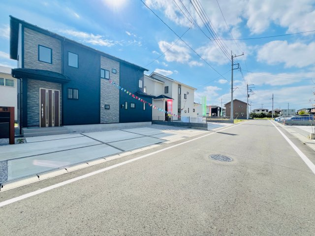 前橋市後家町の前面道路含む現地写真|車の通りも少なく駐車も楽々♪