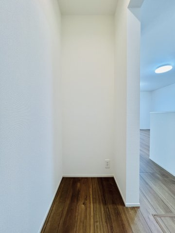 前橋市朝日町の収納|食器類などもたくさん収納できるパントリー◎