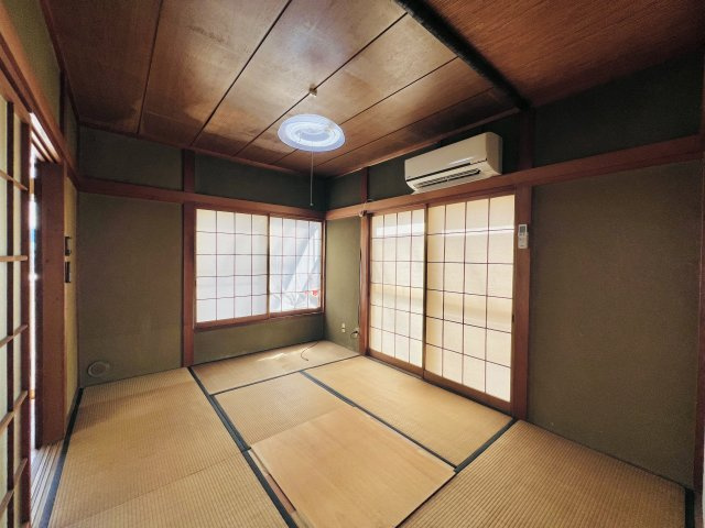 前橋市朝日町四丁目の和室|柔らかい畳が心地よい和室