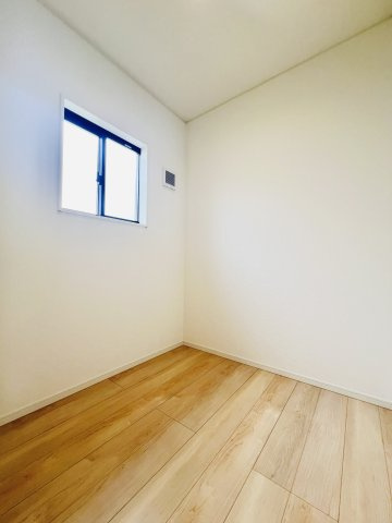 前橋市河原浜町のランドリースペース|洗面所横には、あると便利なランドリールーム♪