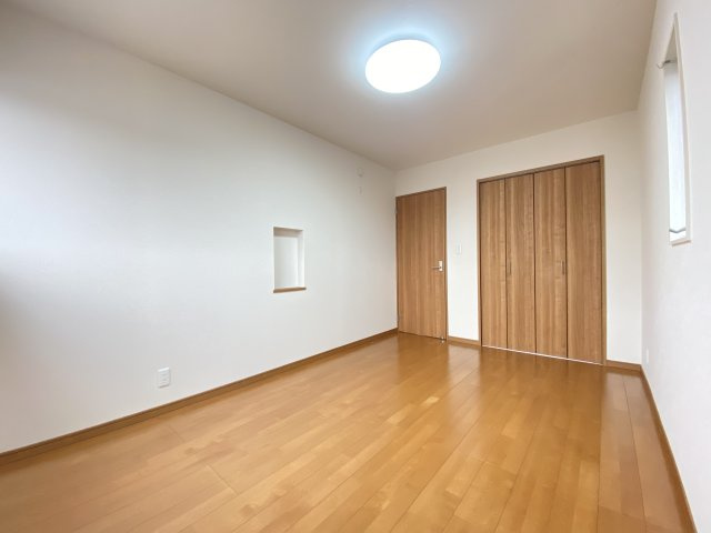 【洋室】 | 南区土河原町 | ☆6.75帖の洋室！☆クローゼット付き！☆