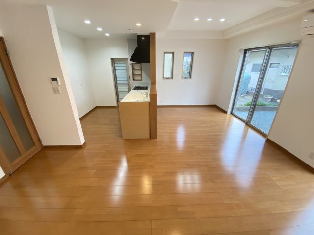 【居間・リビング】 | 南区土河原町