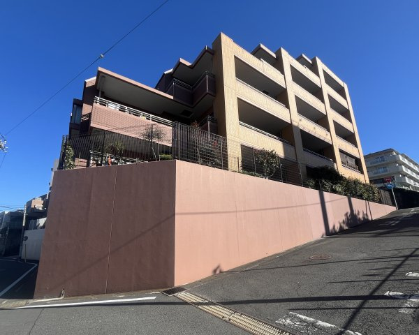 アーバンフォレスト藤が丘の外観
