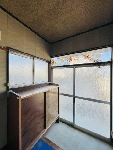 前橋市青柳町の玄関|収納もある玄関◎