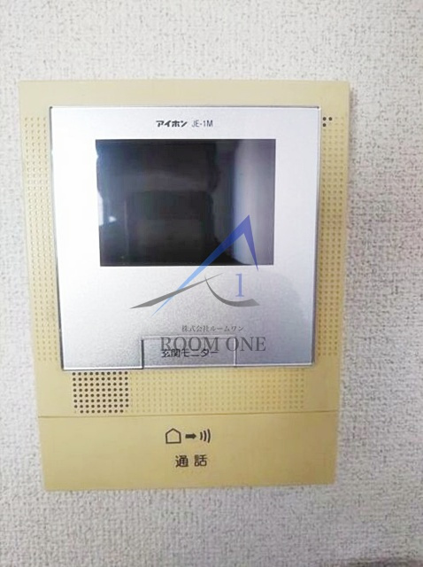 ハイツドルチェのセキュリティ|モニター付きインターホンです。
