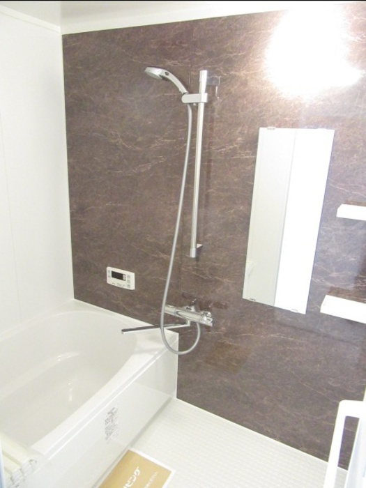 ビラ鳳笙の浴室