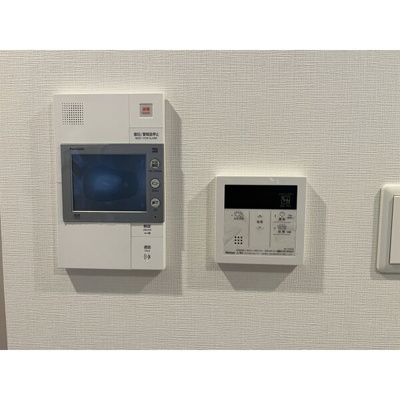 【セキュリティ】 | スプランディッド玉造DUE | モニター付きインターホンです