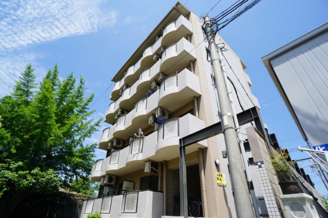 アミティ西大寺Ｐー８