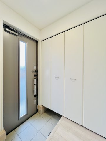 太田市下田島町の玄関|着脱スムーズにできる玄関◎