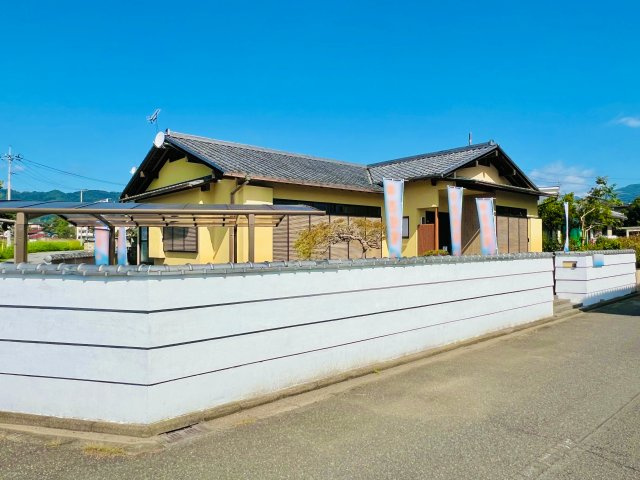 桐生市川内町2丁目の外観|南向きで風通しの良い家♪