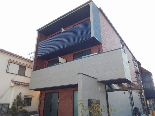 ブロンテ大久保の外観