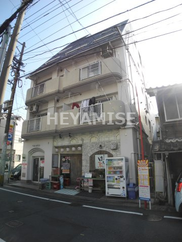 ベルメゾンの外観