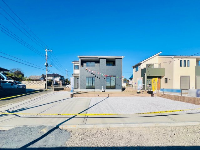 前橋堀越の前面道路含む現地写真|敷地広々100坪♪