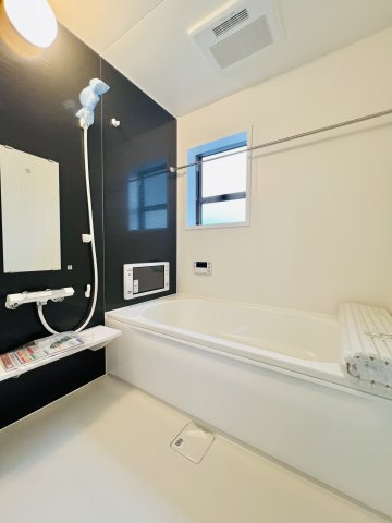 吉岡町漆原の浴室|高級感溢れるユニットバスで１日の疲れも癒されます♪