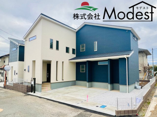 高崎市冷水町の外観|年中無休で平日の仕事終わり夜２０時まで受付可能です。
事前のご予約がオススメです。お気軽にお問い合わせください。