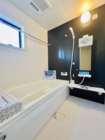 高崎上小鳥町の浴室|高級感溢れるユニットバスで１日の疲れも癒されます♪