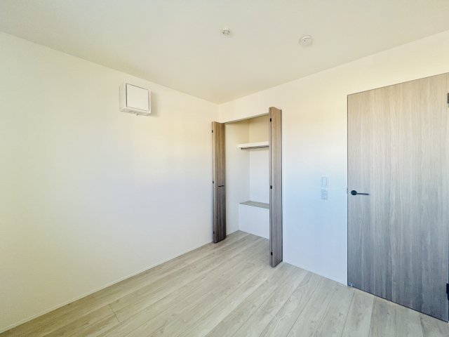 高崎並榎町の洋室|ナチュラルな雰囲気の洋室◎