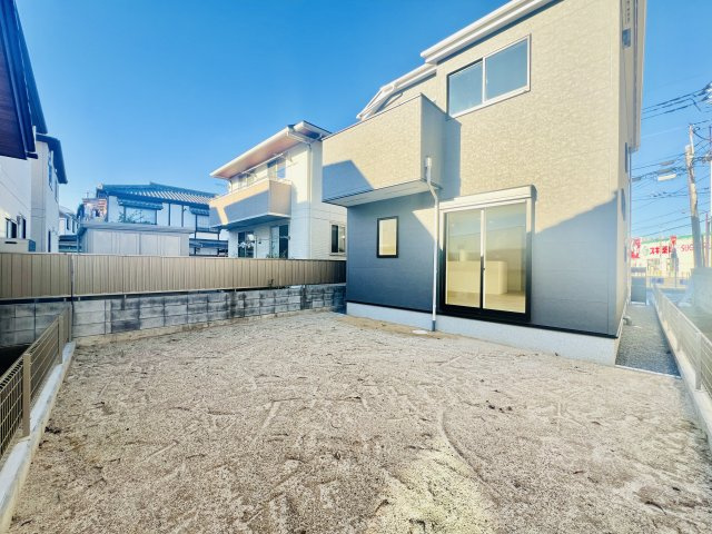 高崎並榎町の庭|BBQや家庭菜園なども楽しめるお庭スペース♪