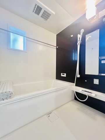 高崎並榎町の浴室|高級感溢れるユニットバスで１日の疲れも癒されます♪