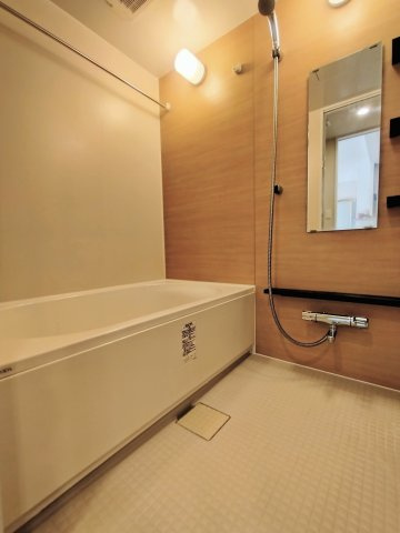 イニシアブラン住之江公園の浴室