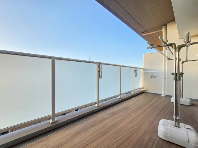 イニシアブラン住之江公園のバルコニー