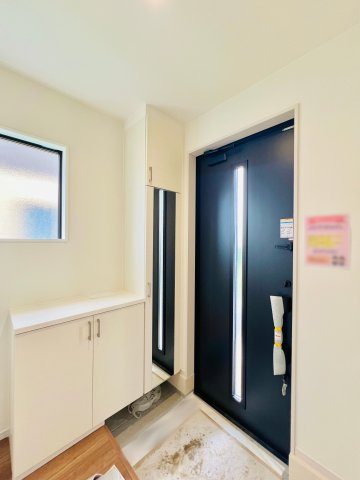 高崎市下之城町の玄関|履物の着脱もスムーズにできる玄関♪