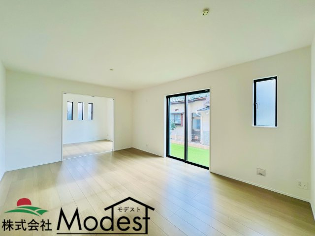 高崎市双葉町の居間・リビング|居心地の良いリビングは、ご家族も自然と集まる空間♪