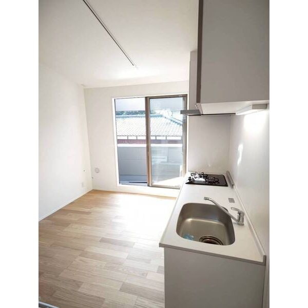 太宰府市宰府５丁目のアパートの居間・リビング