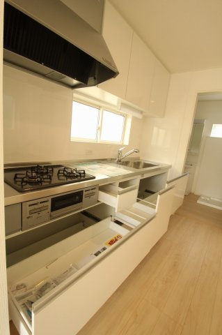 中秦泉寺（第1）　新築戸建　のキッチン|収納