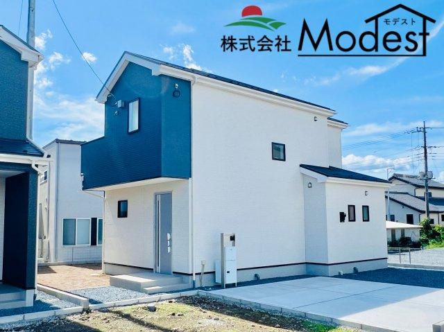 高崎市新保田中町の外観|年中無休で平日の仕事終わり夜２０時まで受付可能です。
事前のご予約がオススメです。お気軽にお問い合わせください。
