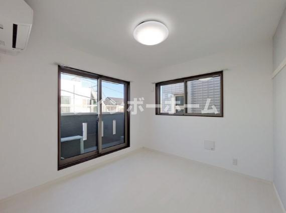 市川市鬼越１丁目のアパート